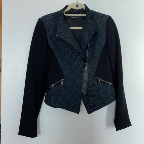 Elie Tahari blazer - Picture 2 of 5